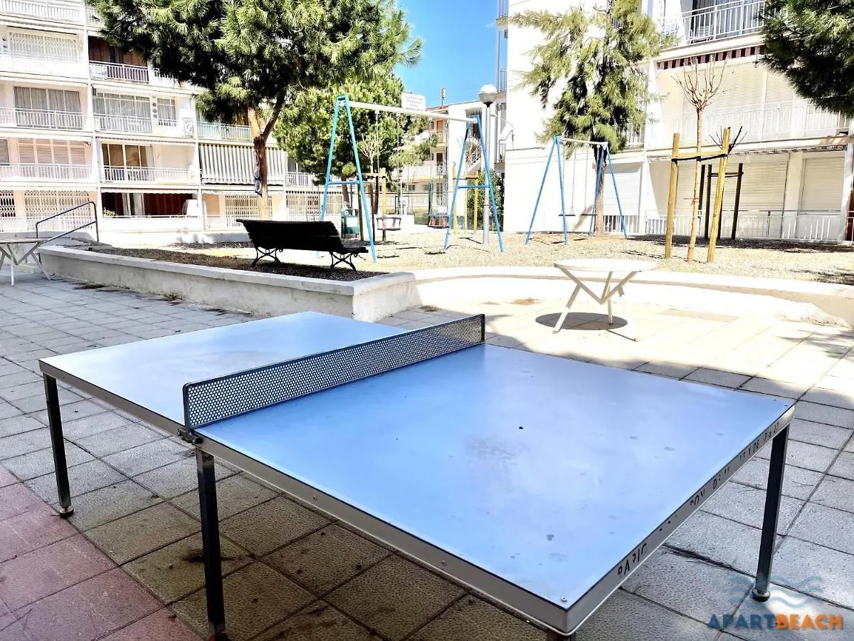Apartbeach Sayonara 125 Climatizado Y Piscina Salou 0*,  Spain