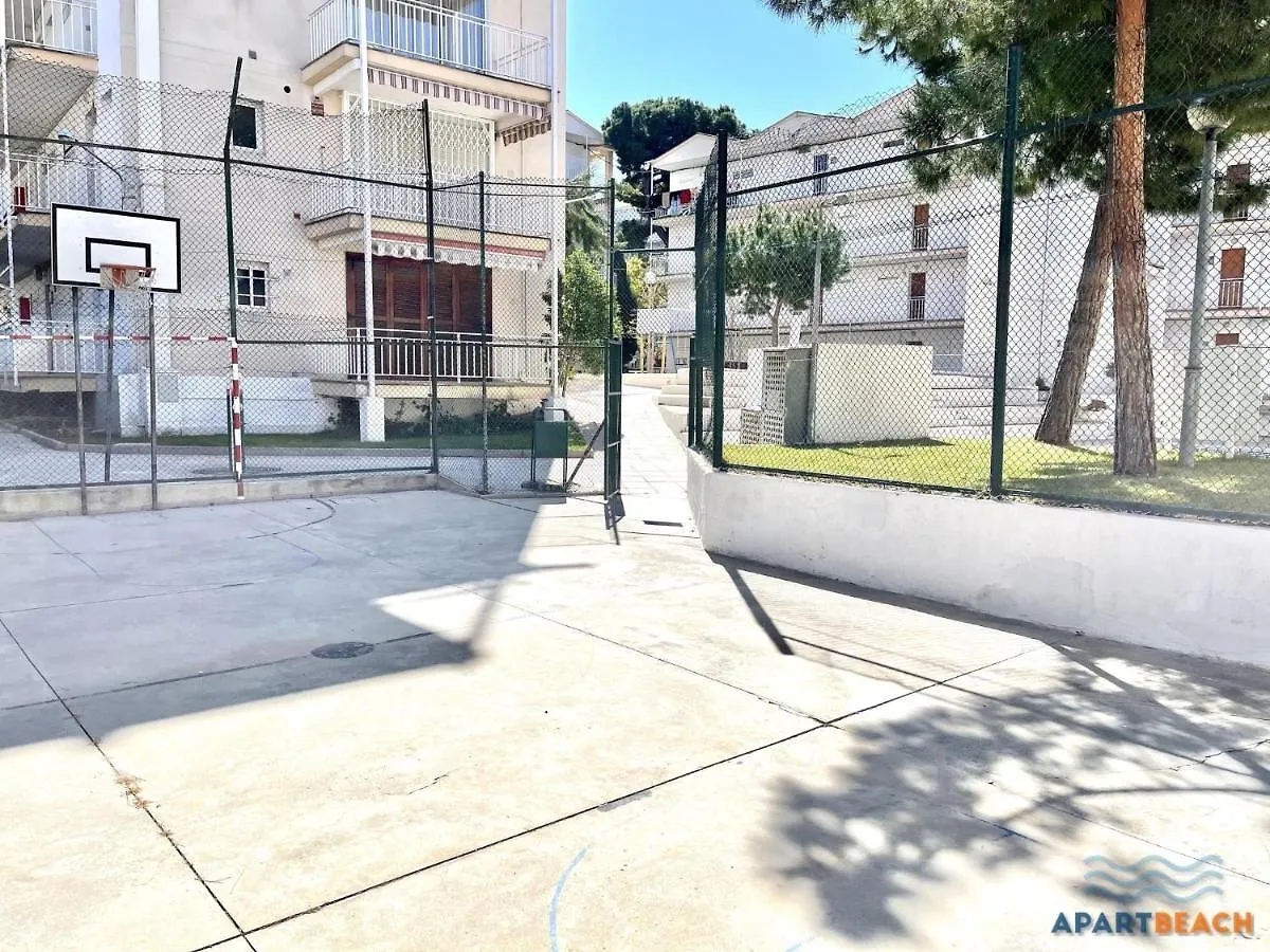 Apartbeach Sayonara 125 Climatizado Y Piscina Salou Apartment