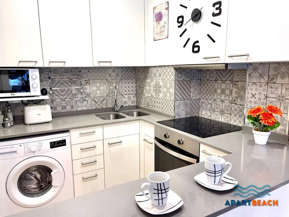 Apartment Apartbeach Sayonara 125 Climatizado Y Piscina Salou Spain